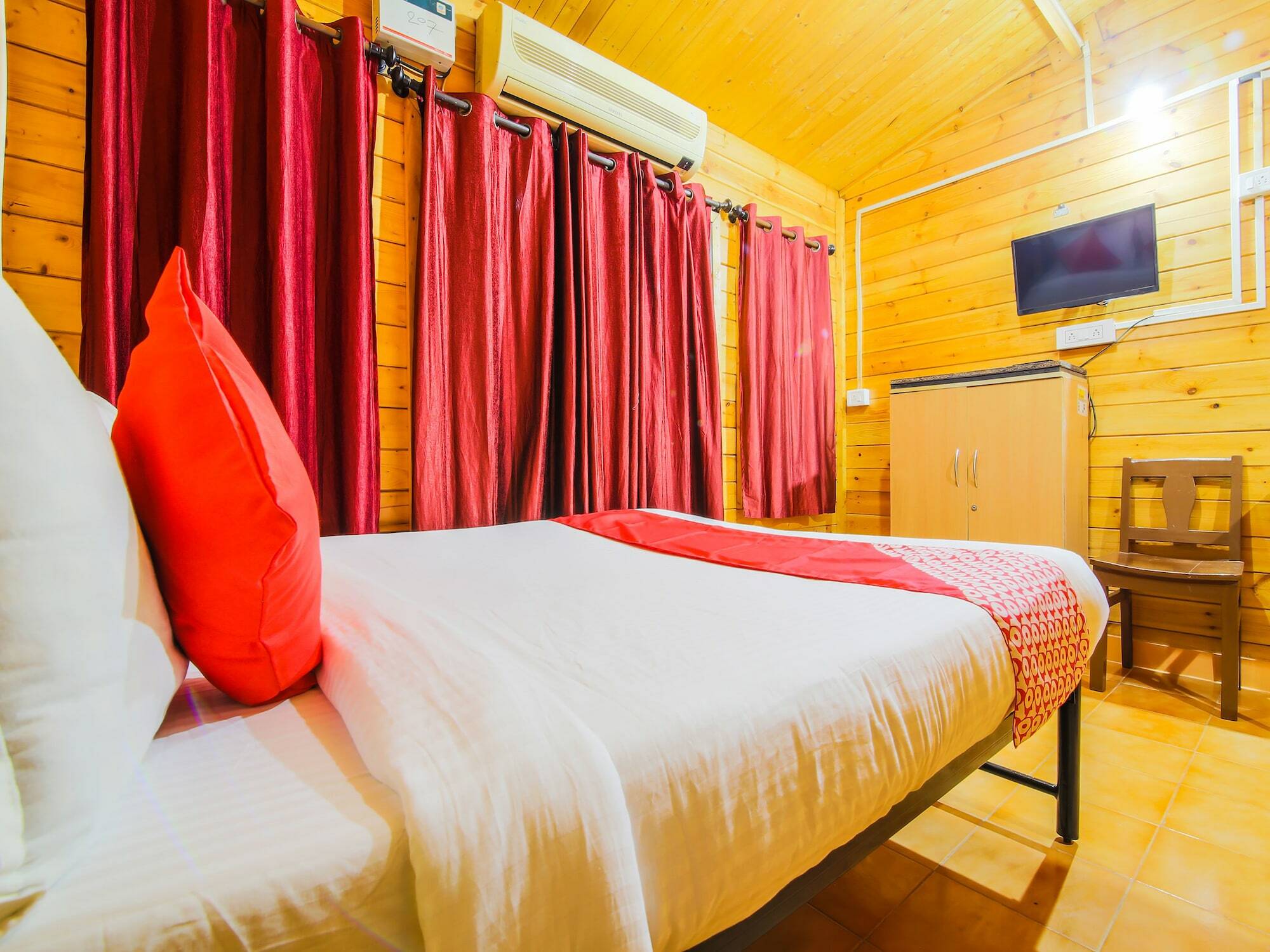 Royal Suites อันจูนา ภายนอก รูปภาพ